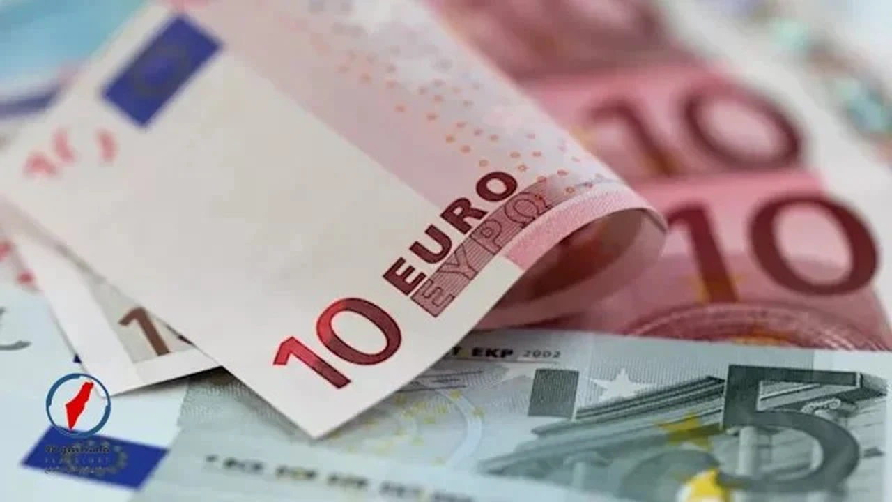 تغيرات سعر اليورو مقابل الجنيه في 3 بنوك خلال تعاملات اليوم